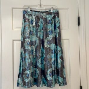 J CREW, Pleated midi skirt, metallic-floral print, shimmery — Size 6